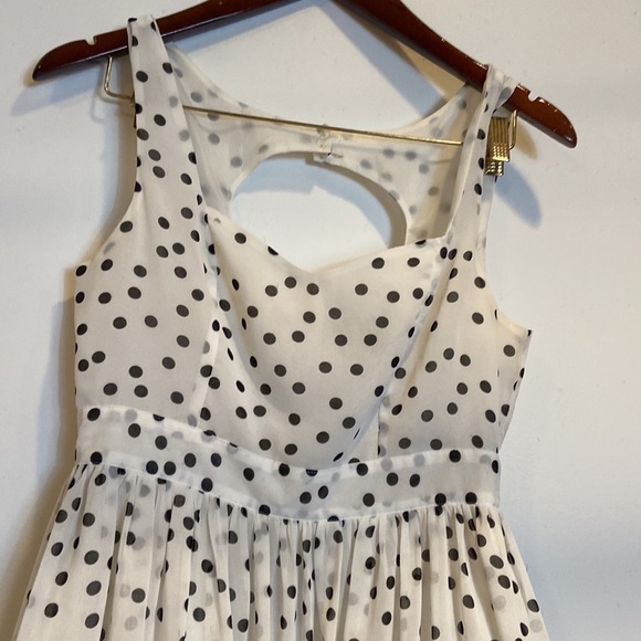 Forever 21 polka Dot Dress​ - Picture 5 of 9